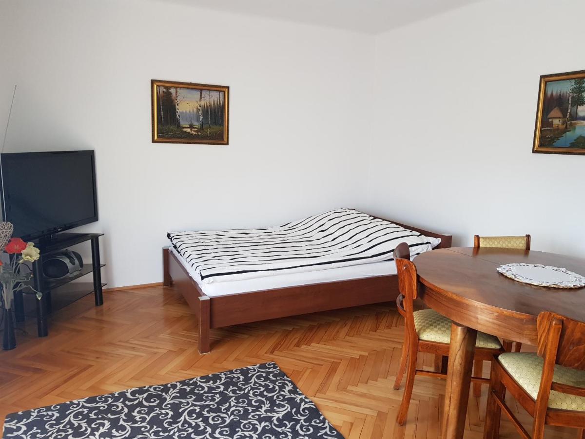Mieszkanie W Centrum Krakowa Extérieur photo